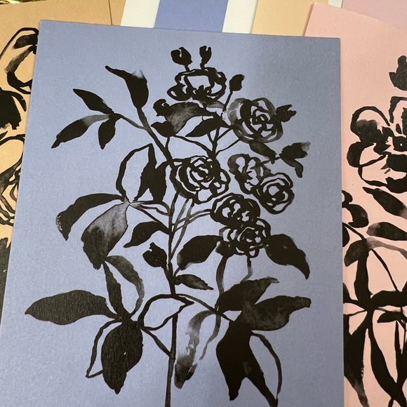 Flower Blank Notes, Designed Artfully Made Thoughtfully Set Of 4 With Envelopes - Picture 7 of 9